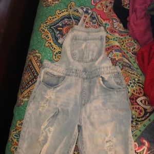 Forever 21 Overalls size: 28